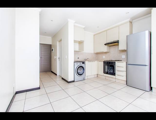 BEDROOM STUDIO APARTMENT FOR SALE IN SUNNINGHILL